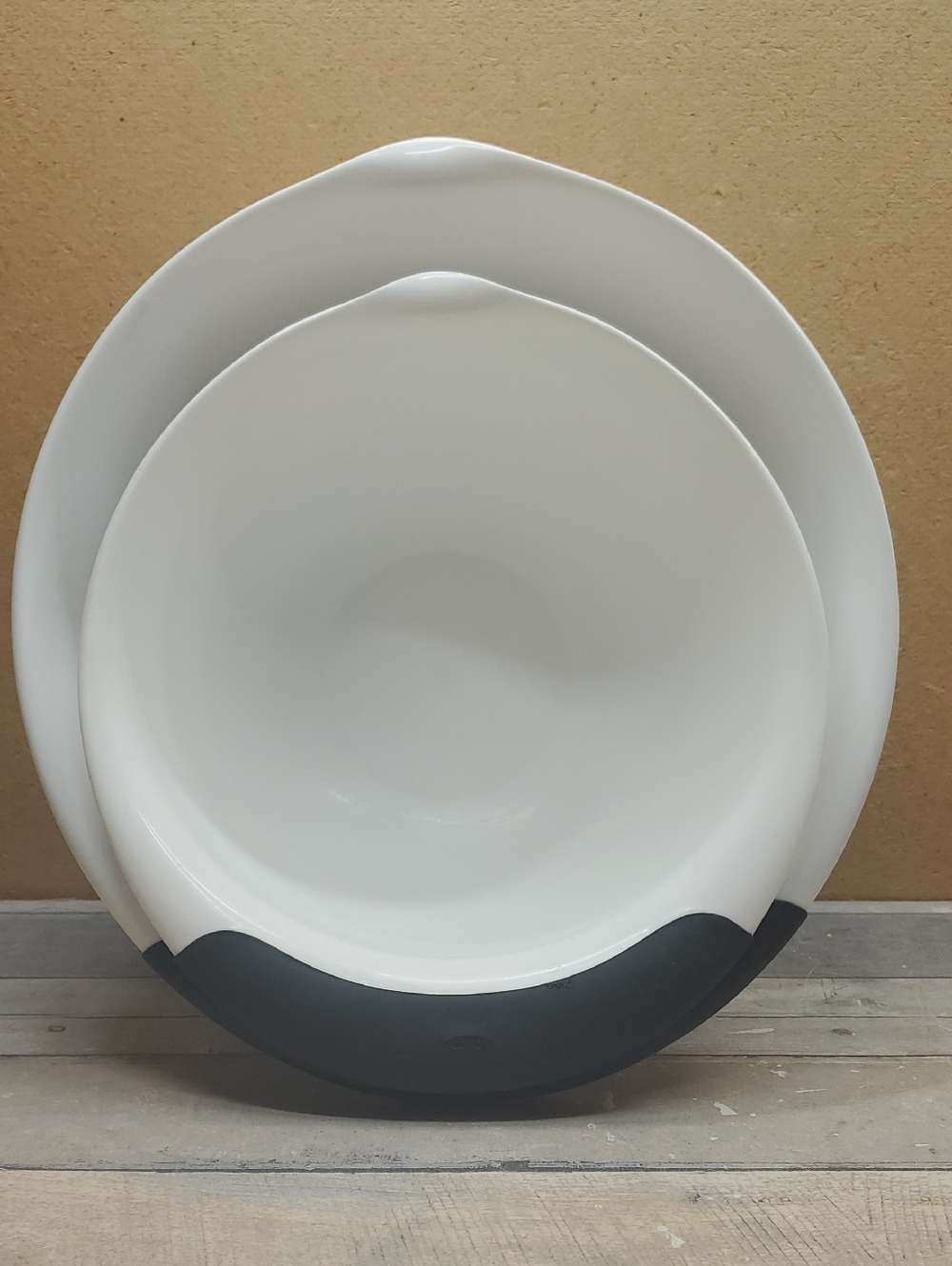 OXO White Mixing Bowls with Black Non-Slip Rims 3 qt & 5 qt Set of 2